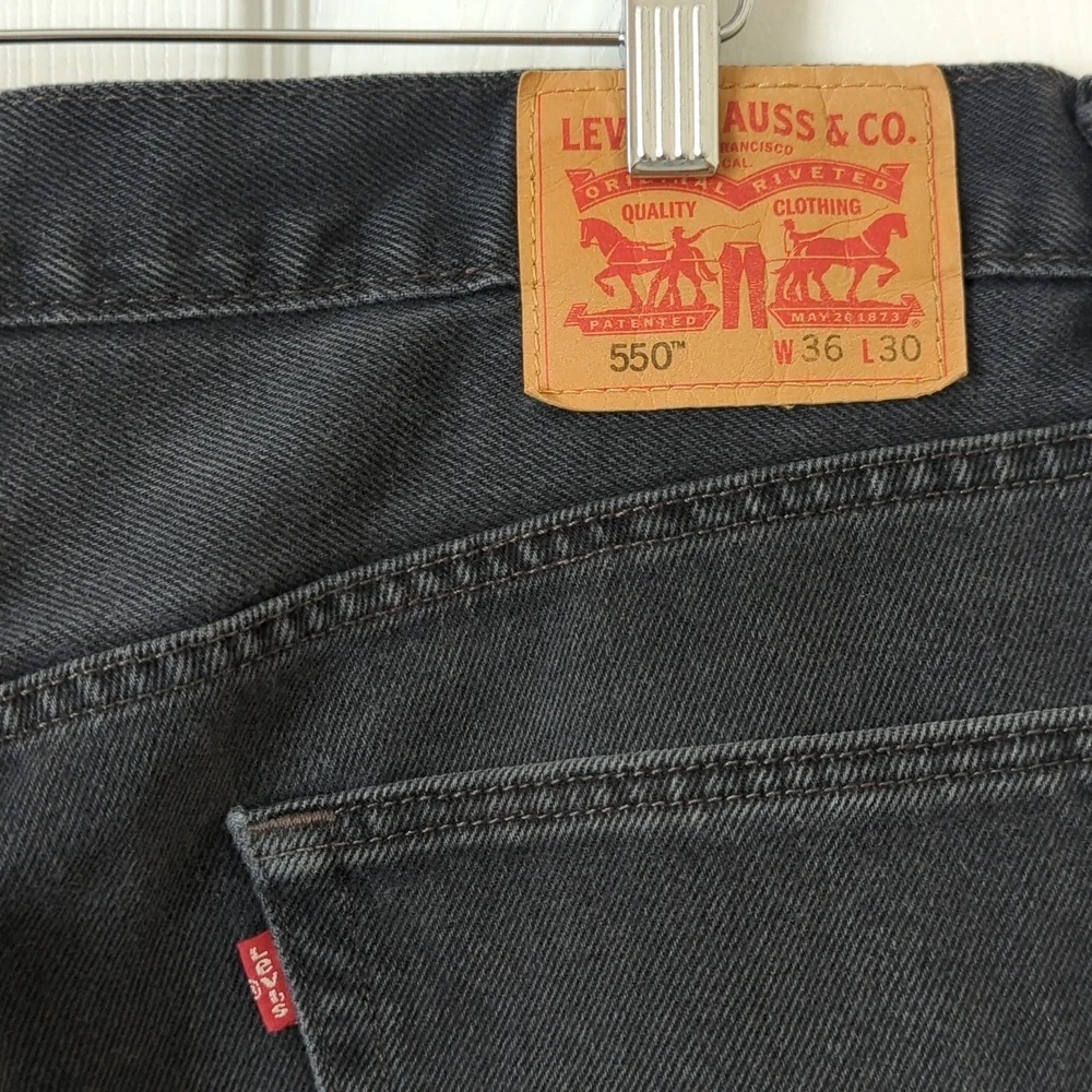 Levi's 550 Classic Rigid Relaxed Fit Straight Leg Raw Hem Jeans Black 36 x 30
